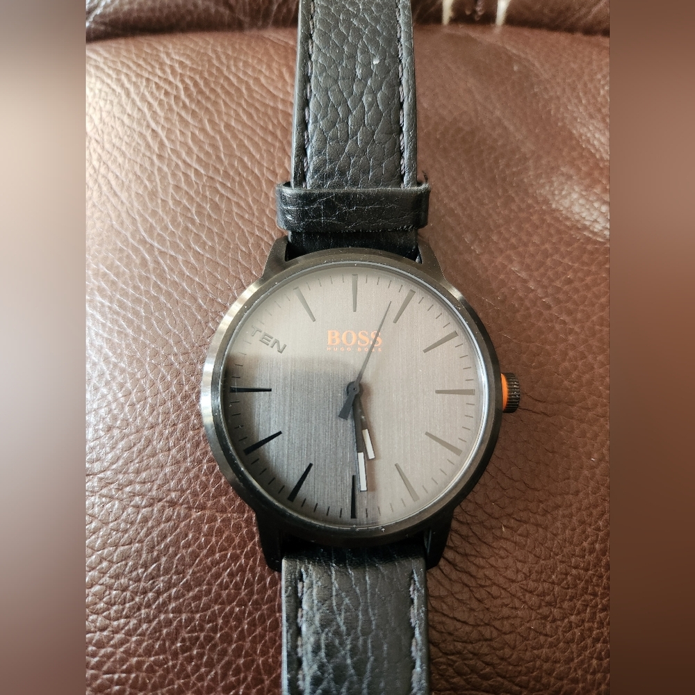BOSS Black Leather Strap Watch